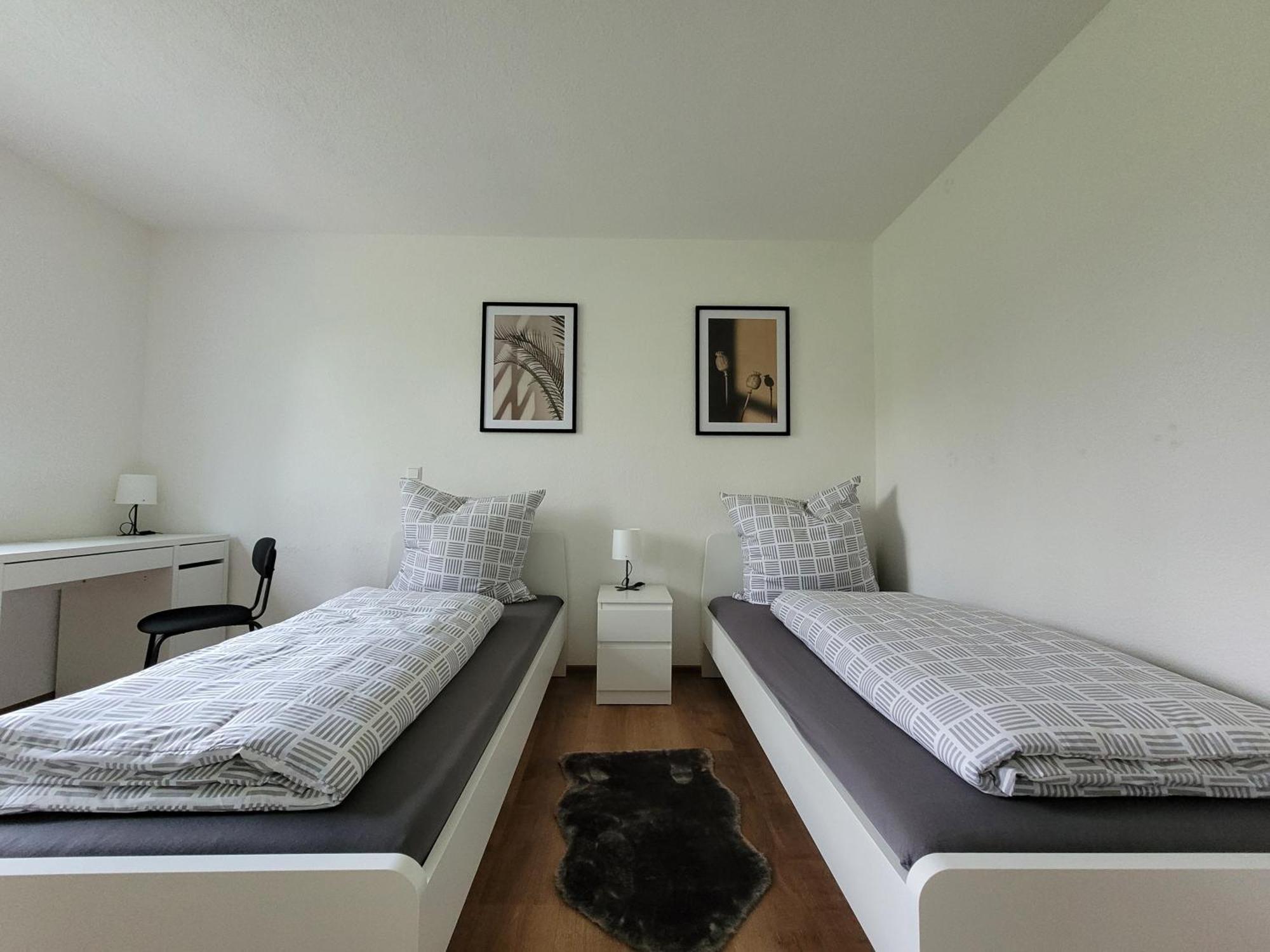 Living Flat, Eine Wohnung Mit Zwei Schlafzimmern Und Balkon Schorndorf  Εξωτερικό φωτογραφία