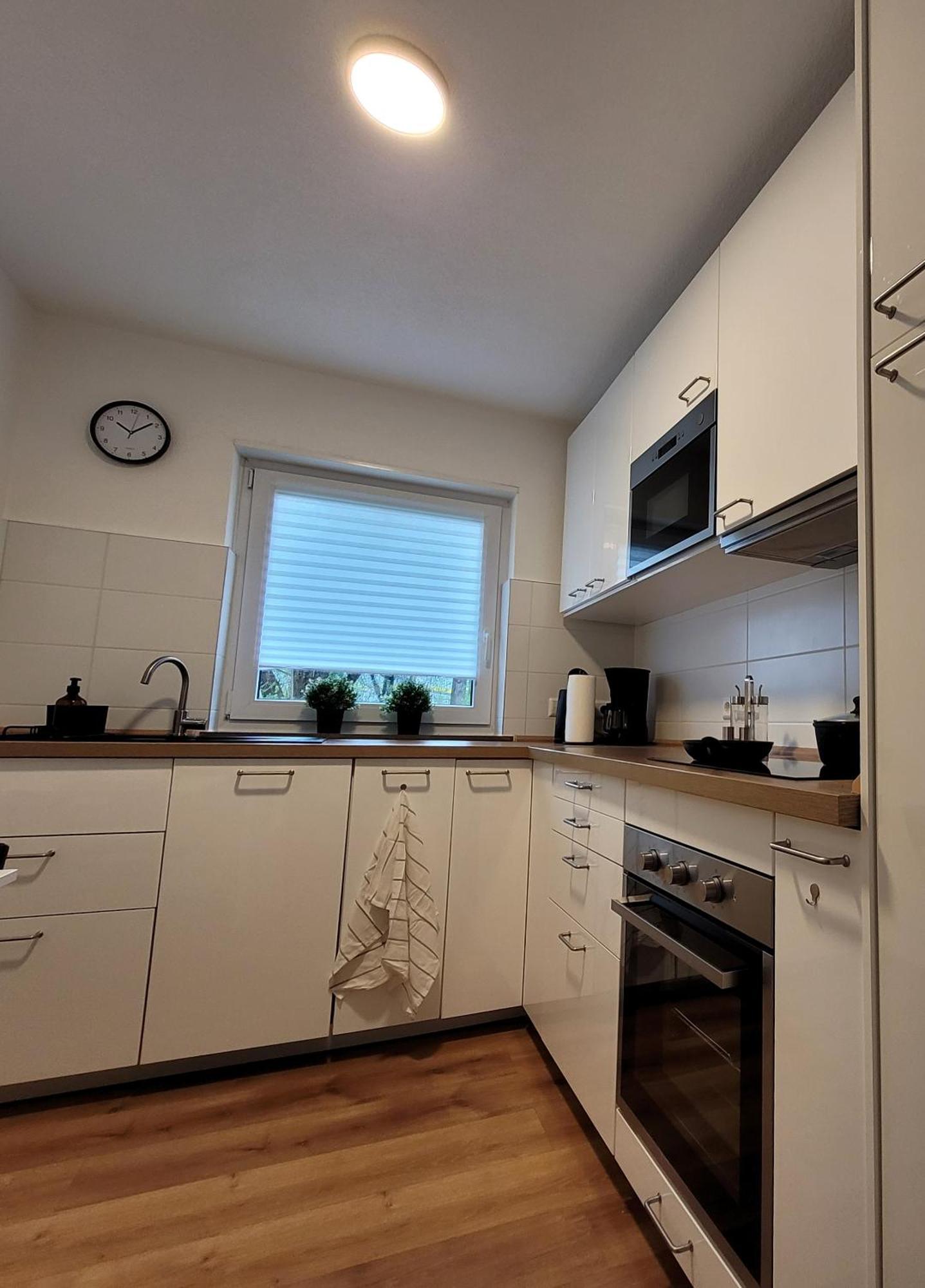 Living Flat, Eine Wohnung Mit Zwei Schlafzimmern Und Balkon Schorndorf  Εξωτερικό φωτογραφία